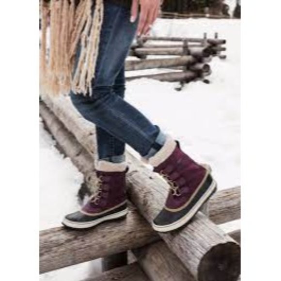 Sorel Winter Carnival Insulated Waterproof Plum Purple Snow Boots, Sz 6 - Picture 2 of 8